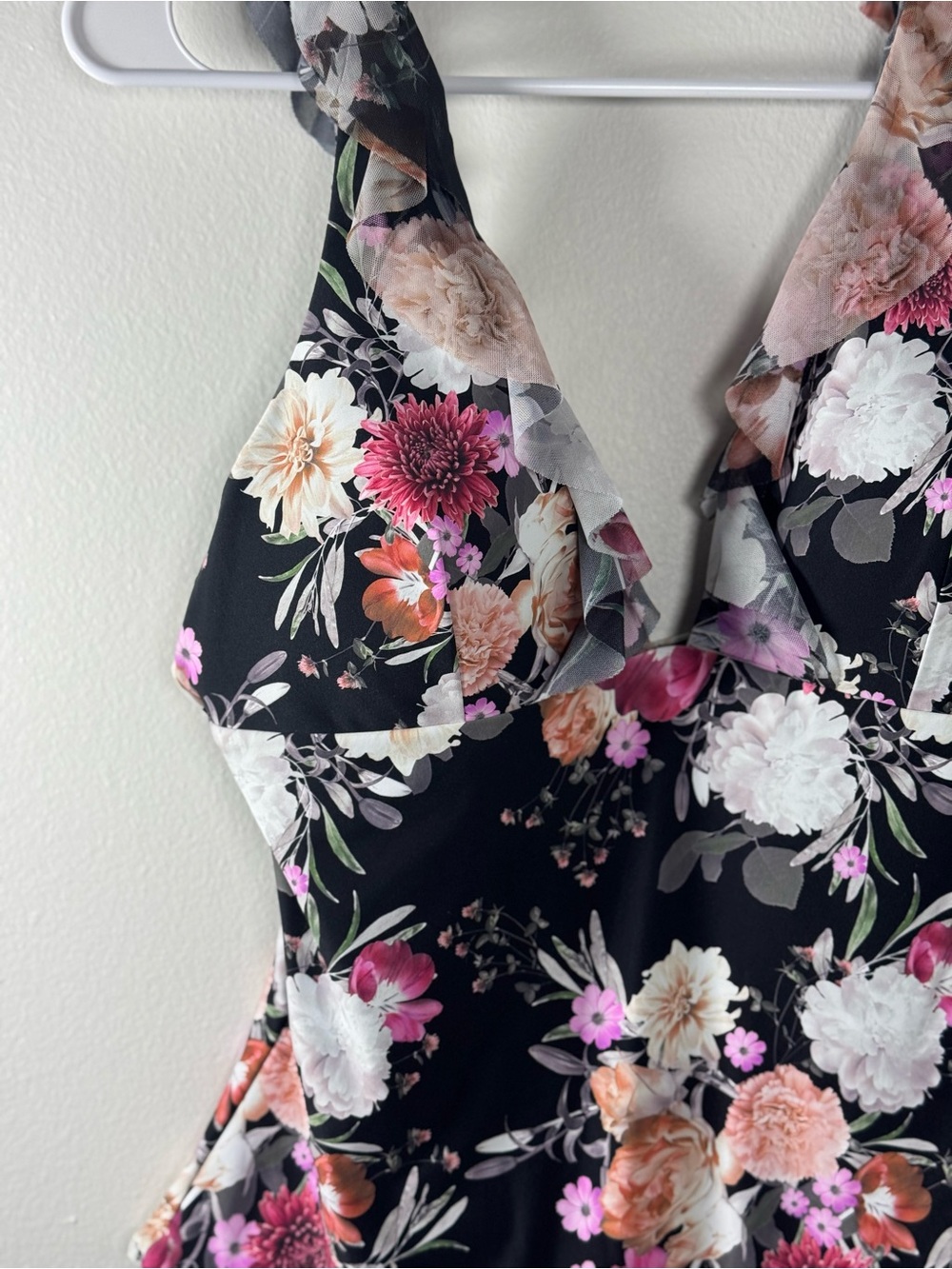 NWT Sea Level Swim Belle Ruffle Floral Swimsuit One Pieces Size 12 - Picture 6 of 15